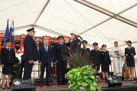 Predaja gasilskega vozila  GVGP-1 PGD Grahovo 07 Foto Ljubo Vukelič